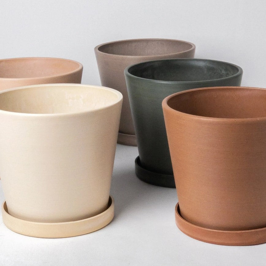 Tapered Signature Planter Pot & Saucer Set in Earth Tones